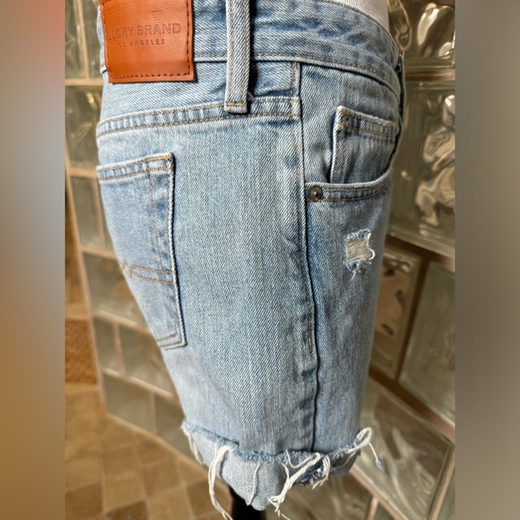 LUCKY Brand Women’s Boyfriend Jean Shorts Size 4/27 Preowned/Excellent Condition - Picture 10 of 10